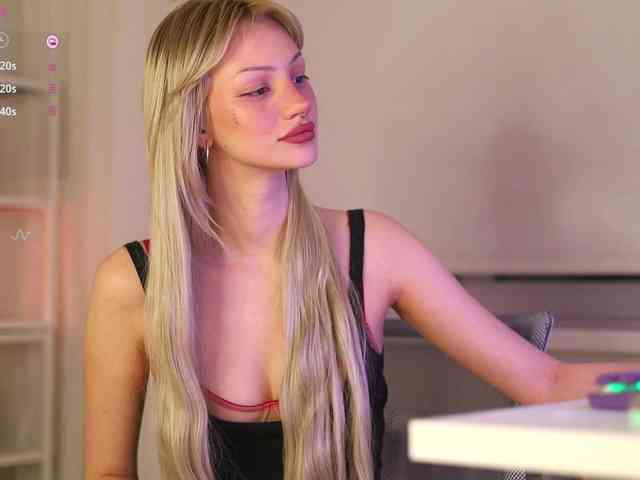 babeholly webcam