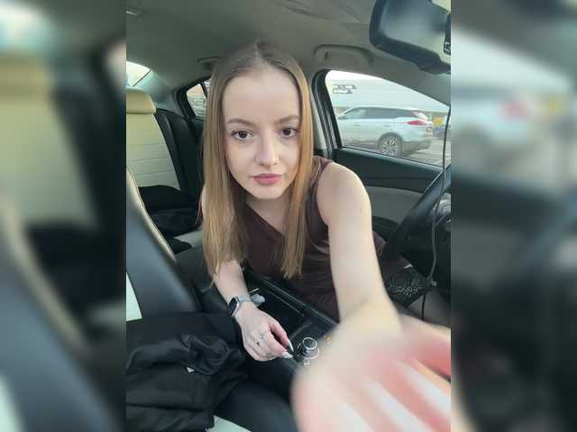 LexiBurn's BongaCams show and profile