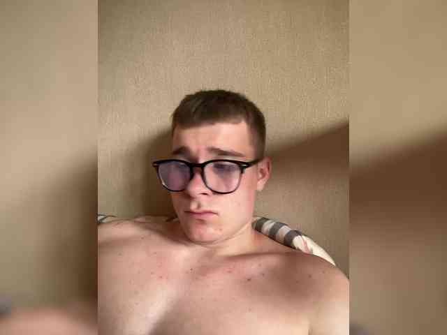 Pavluik7 Live Webcam on BongaCams