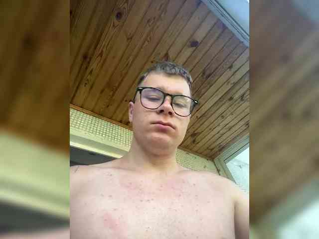 Pavluik7 Live Webcam on BongaCams