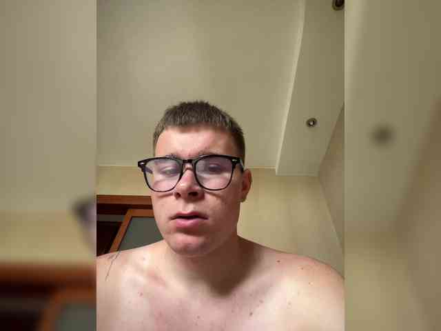 Pavluik7 Live Webcam on BongaCams