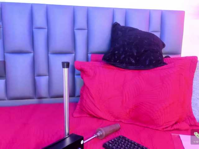 Abbyadams's BongaCams show and profile