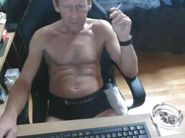 dfrxxx1 Live Webcam on BongaCams