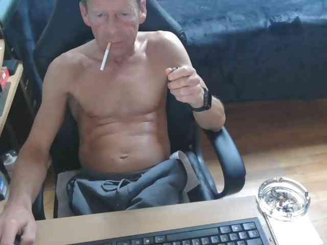 dfrxxx1 Live Webcam on BongaCams