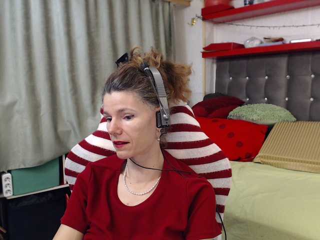 Sex chat gratuit in direct cu kellysurfing pe BongaCams