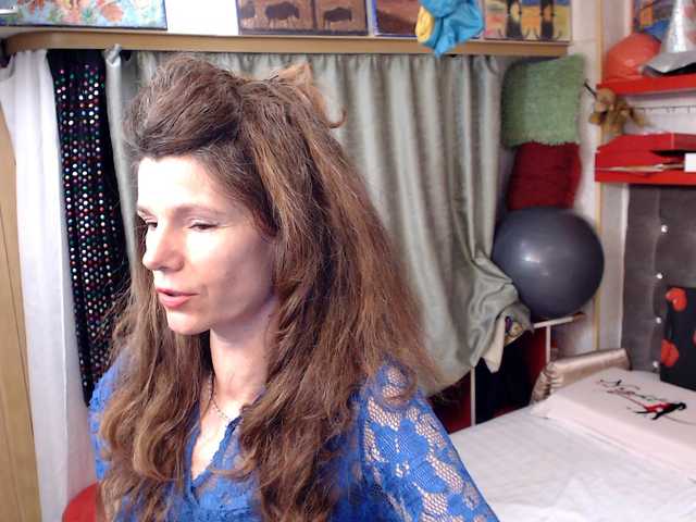 kellysurfing Live Cam on BongaCams