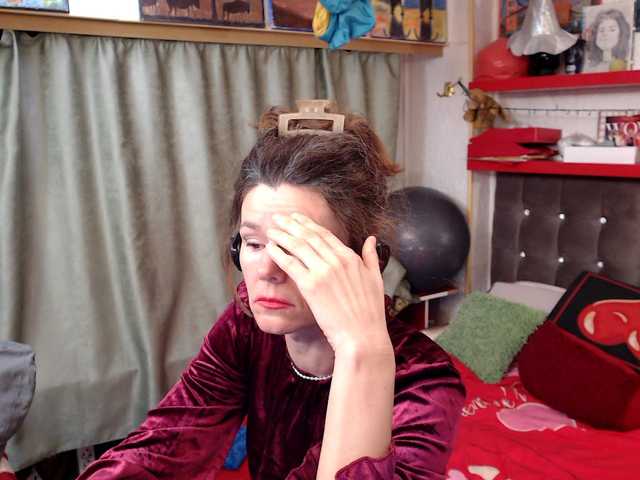 kellysurfing's BongaCams show and profile