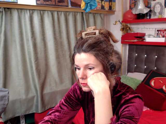 kellysurfing's BongaCams show and profile