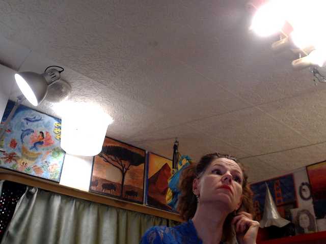 kellysurfing's BongaCams show and profile