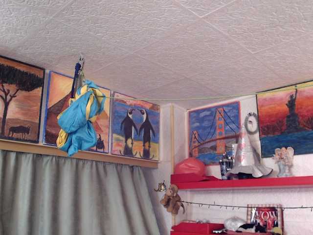 kellysurfing's BongaCams show and profile