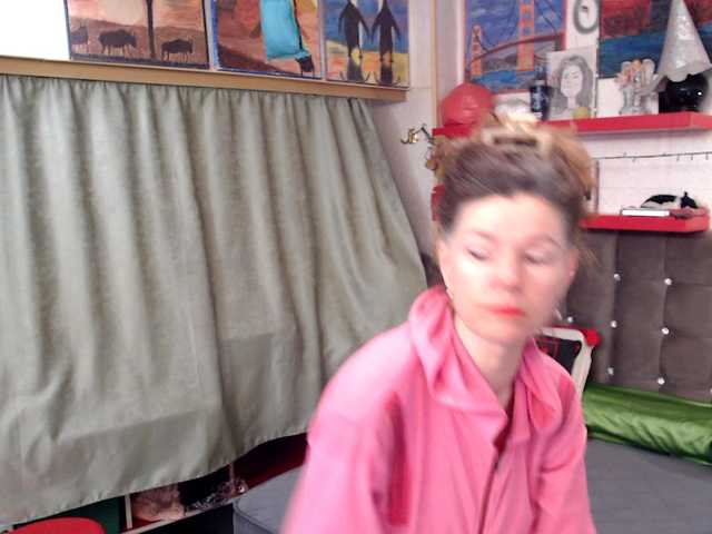 kellysurfing's BongaCams show and profile