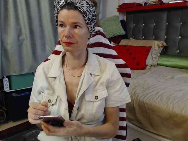 kellysurfing kellysurfing