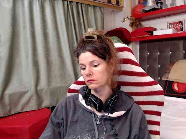 kellysurfing kellysurfing