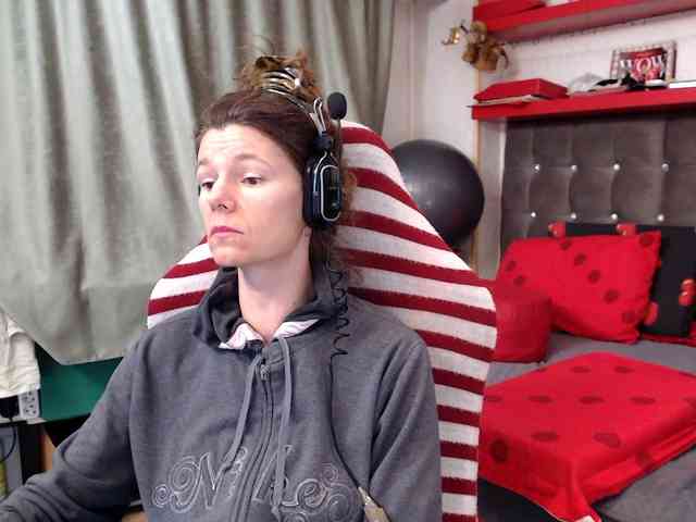 kellysurfing kellysurfing