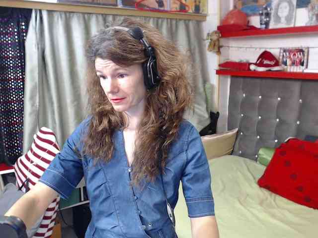 kellysurfing kellysurfing