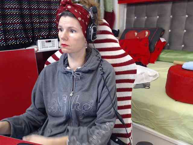 kellysurfing kellysurfing