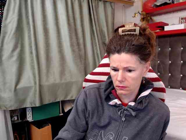 kellysurfing kellysurfing