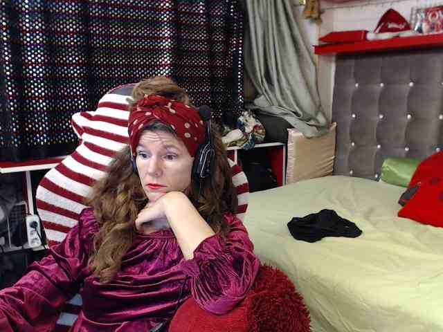 kellysurfing kellysurfing