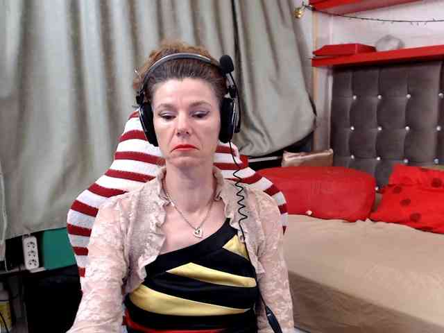 kellysurfing kellysurfing