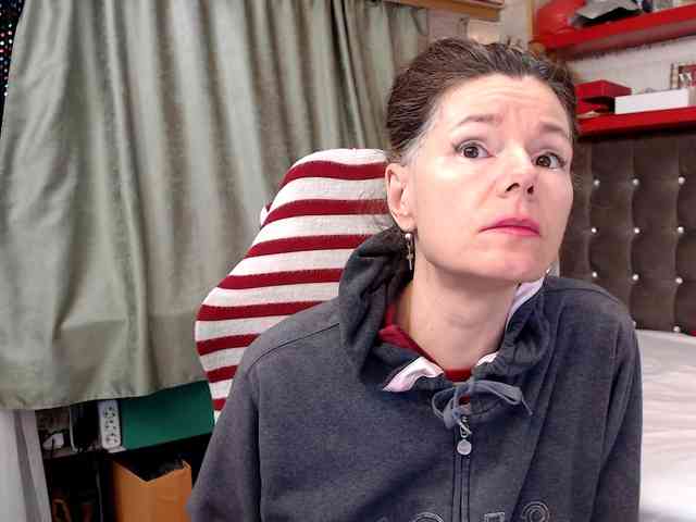 kellysurfing kellysurfing