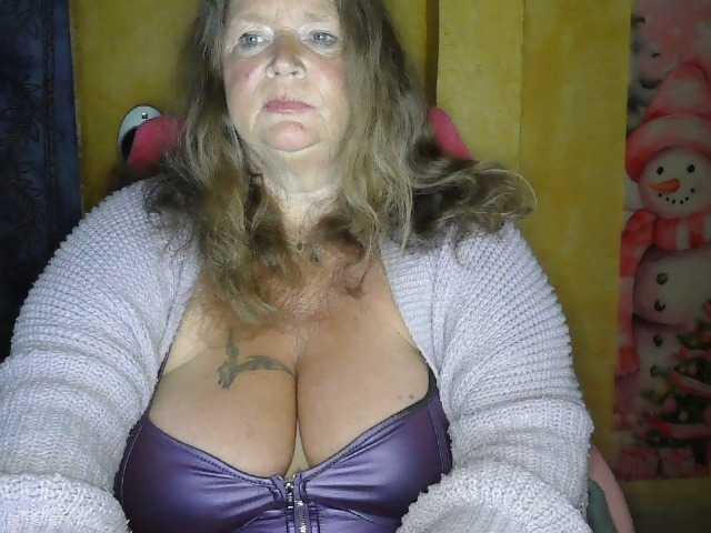 lady-vamp's BongaCams show and profile