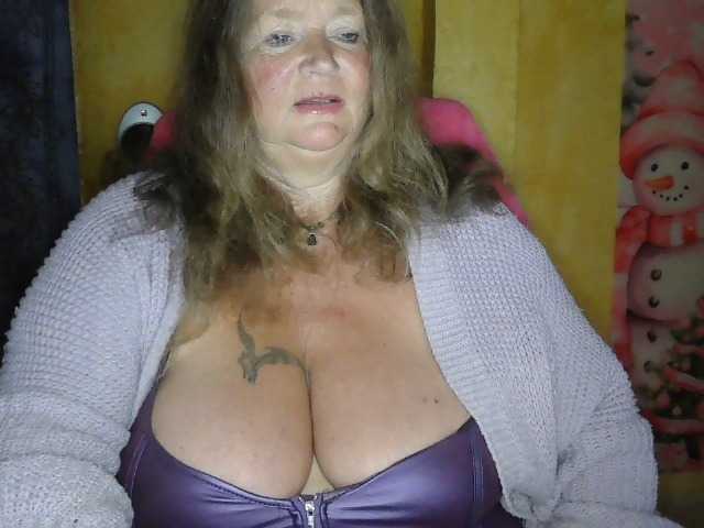 lady-vamp's BongaCams show and profile