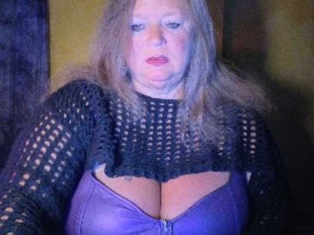 lady-vamp's BongaCams show and profile