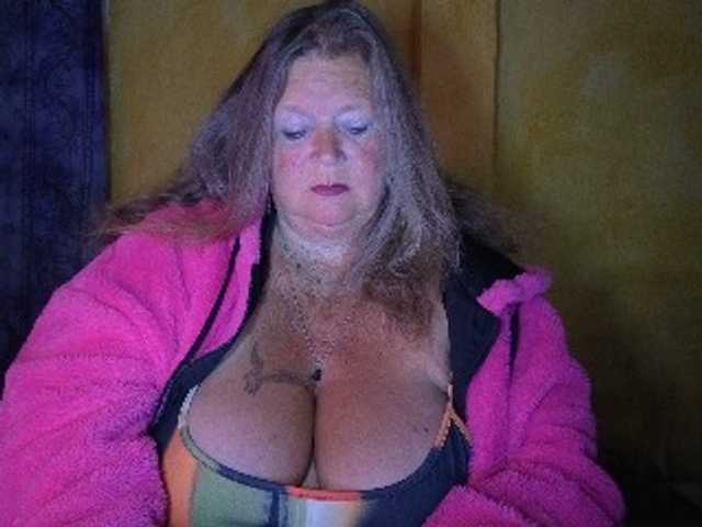 lady-vamp's BongaCams show and profile