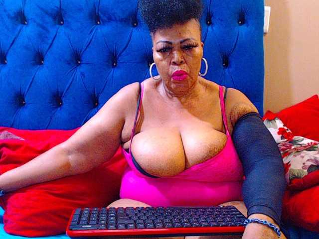 Ebonycandy10 webcam