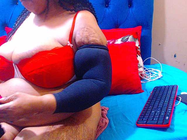 Ebonycandy10 from BongaCams