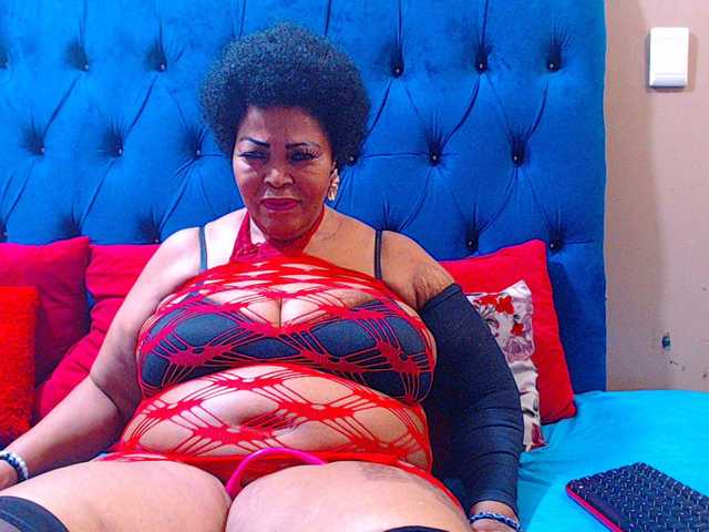 Ebonycandy10's BongaCams show and profile