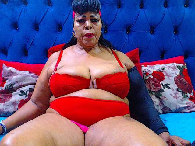 Ebonycandy10's BongaCams show and profile