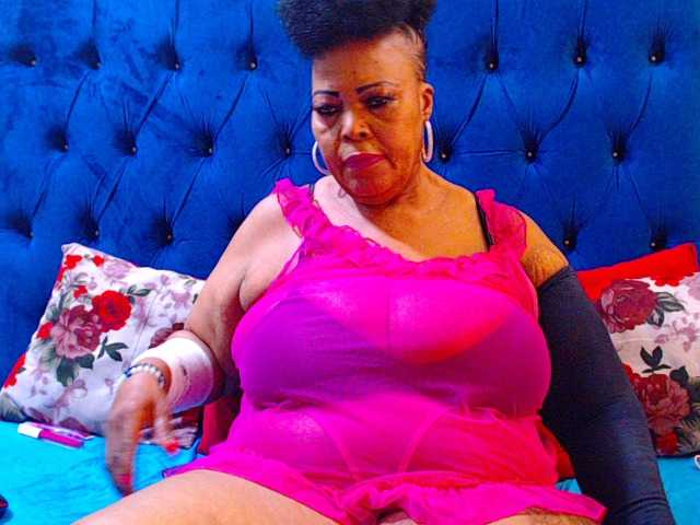 Ebonycandy10 from BongaCams is Freechat