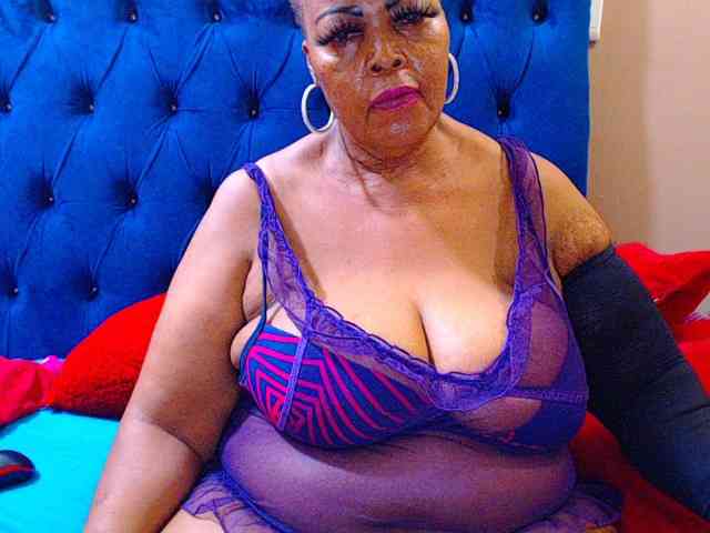 Ebonycandy10 webcam