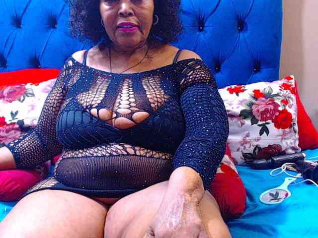 Ebonycandy10 webcam