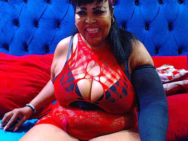 Ebonycandy10 Live Webcam on BongaCams