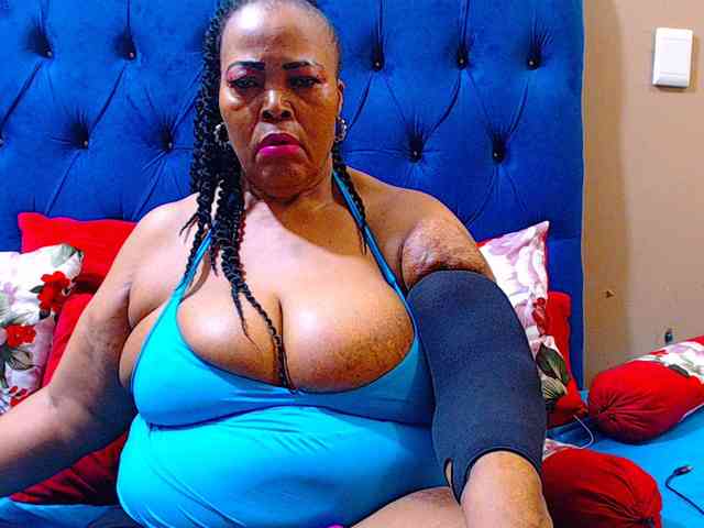 Ebonycandy10 webcam