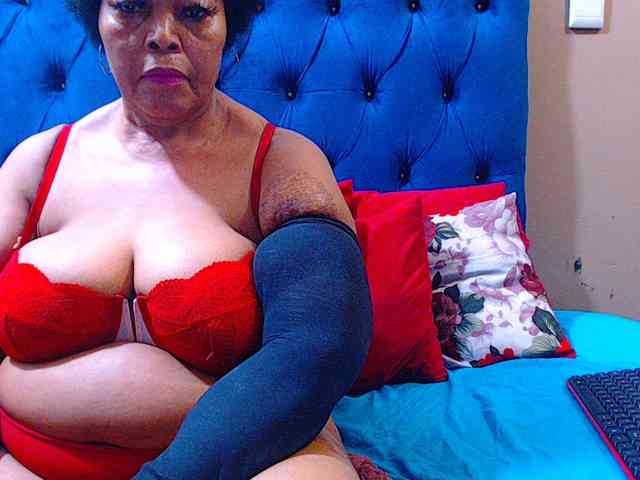 Ebonycandy10 webcam