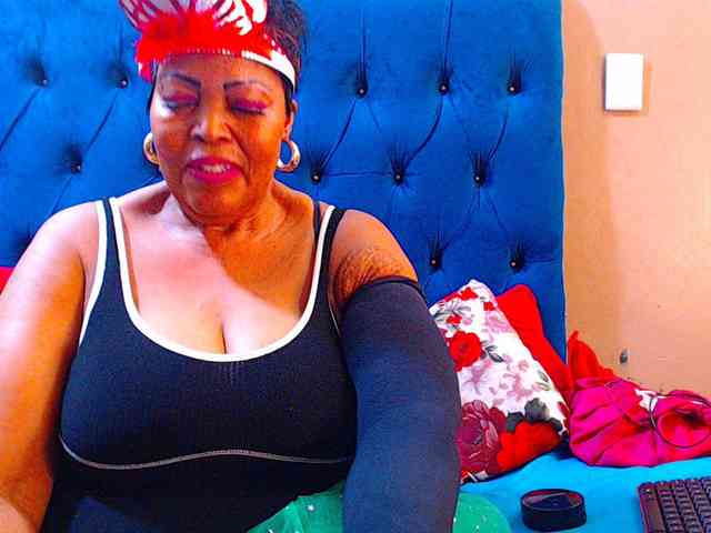 Ebonycandy10 webcam