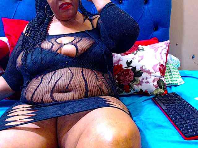 Ebonycandy10 webcam