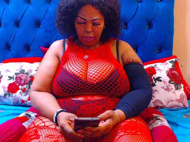 Ebonycandy10 webcam