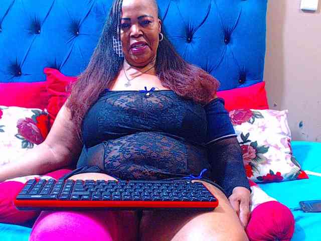 Ebonycandy10