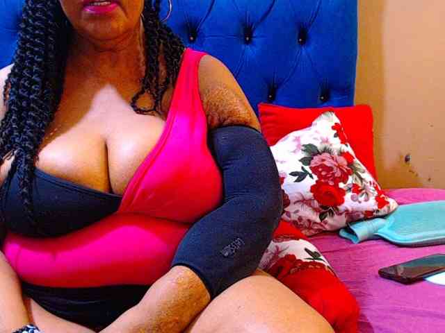 Ebonycandy10 webcam