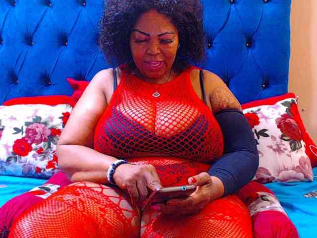 Ebonycandy10 webcam
