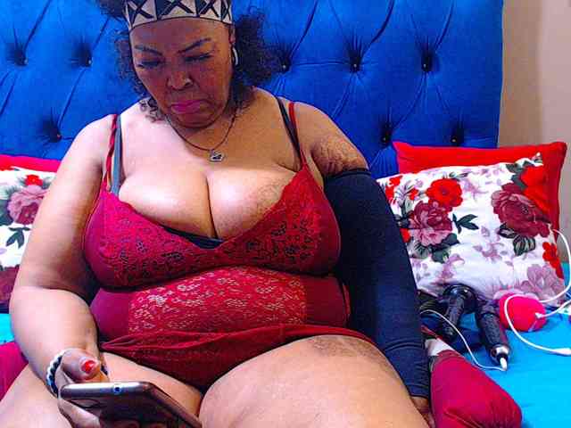 Ebonycandy10 webcam