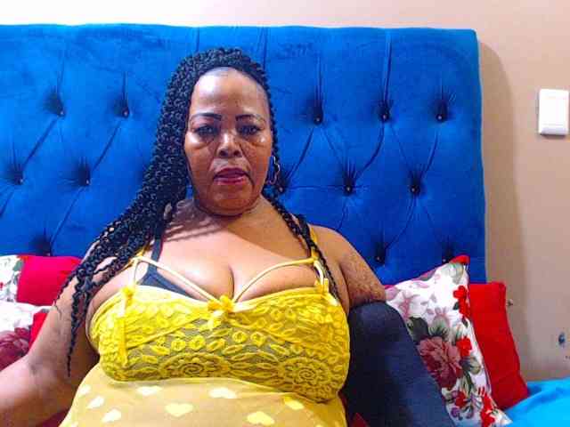 Ebonycandy10 webcam