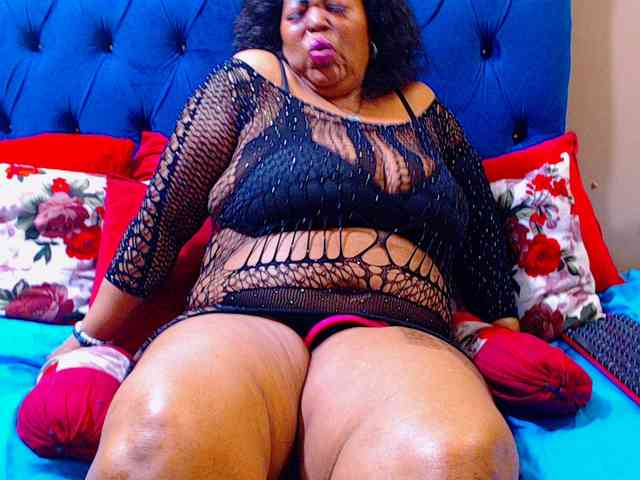 Ebonycandy10 webcam
