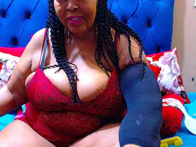 Ebonycandy10 webcam