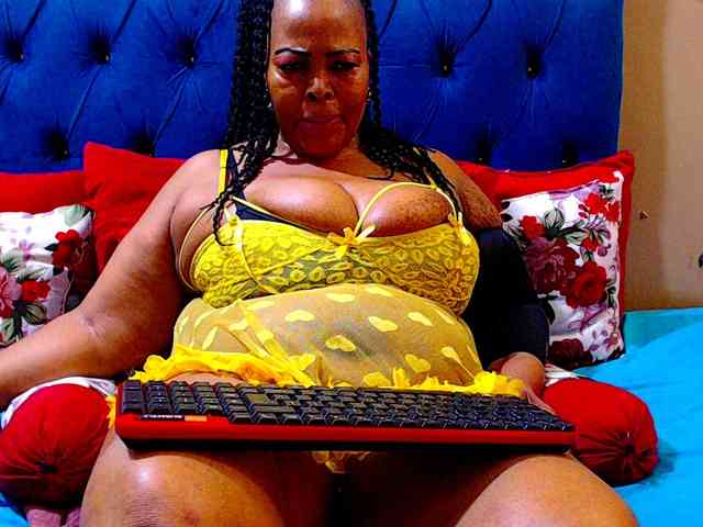 Ebonycandy10 webcam