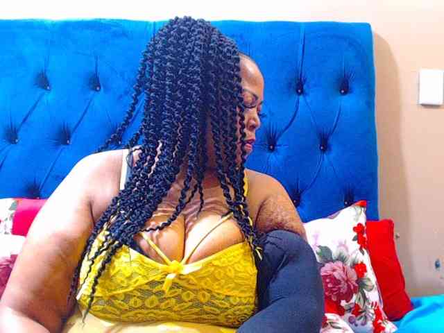 Ebonycandy10 webcam
